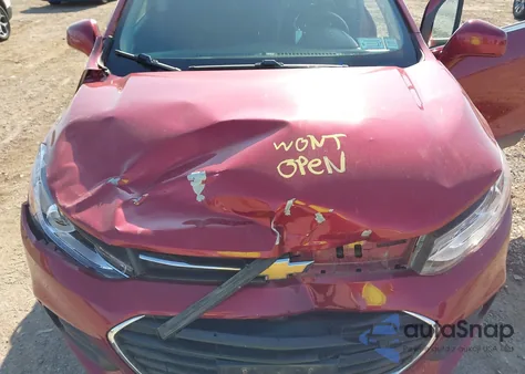 2019 Chevrolet Trax Lt z USA, uszkodzony, nr VIN 3GNCJPSB1KL157146